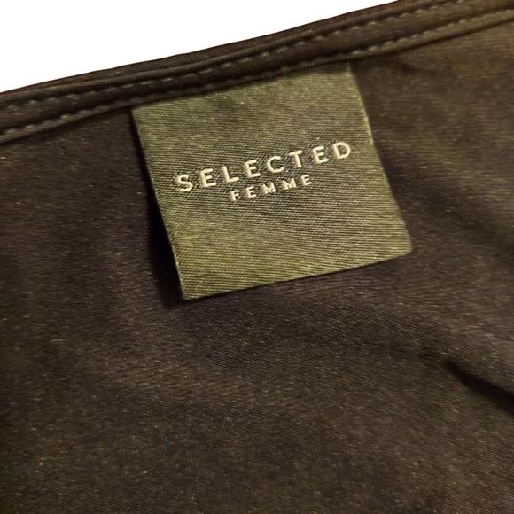 Selected Femme Vita 3/4 Sleeve Ruched Side Bodycon Dress - Picture 10 of 15